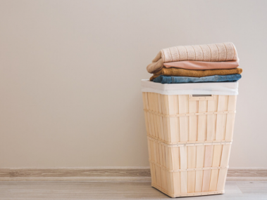 How to Simplify Your Closet in Just 3 Steps